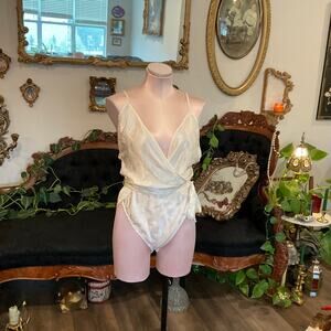 Vintage Victoria's Secret Gold Tag Satin Lace Teddy Bodysuit Size S Ivory